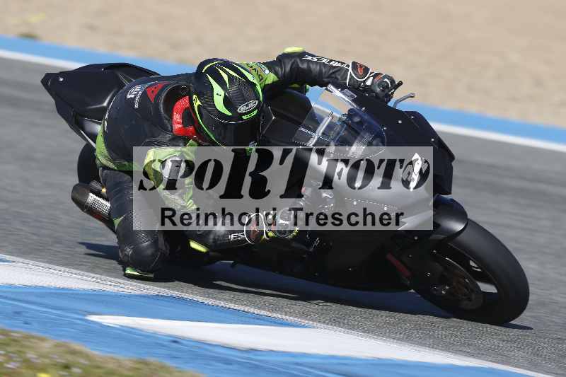 /Archiv-2024/01 26.-28.01.2024 Moto Center Thun Jerez/Gruppe schwarz-black/34